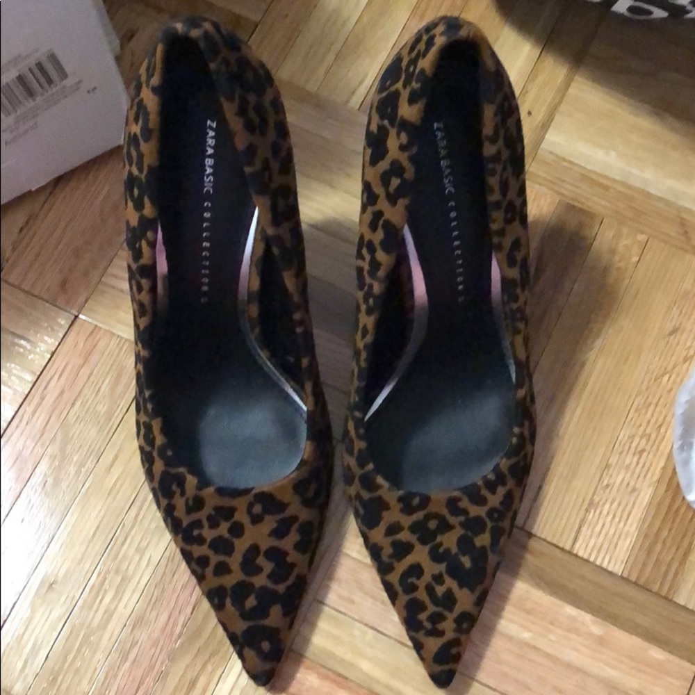 Zara cheetah pumps
